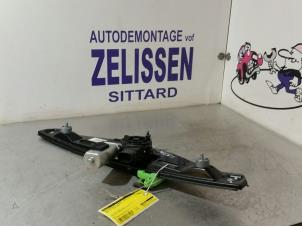 Gebruikte Raammechaniek 4Deurs links-achter BMW X1 (E84) sDrive 18d 2.0 16V Prijs € 57,75 Margeregeling aangeboden door Zelissen V.O.F. autodemontage