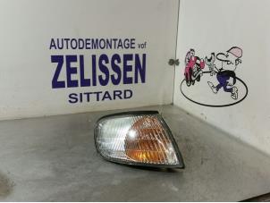 Gebruikte Knipperlichtglas rechts Nissan Almera (N15) 1.4 LX,GX,S 16V Prijs € 15,75 Margeregeling aangeboden door Zelissen V.O.F. autodemontage