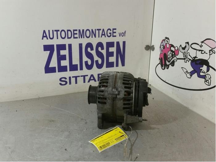Gebruikte Alternator Audi A4 Avant (B7) 2.7 TDI V6 24V Prijs € 68,25 Margeregeling aangeboden door Zelissen V.O.F. autodemontage