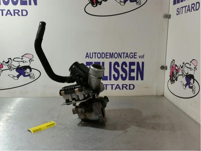 Gebruikte G-lader Audi A4 Avant (B7) 2.7 TDI V6 24V Prijs € 288,75 Margeregeling aangeboden door Zelissen V.O.F. autodemontage