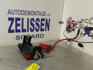 Gebruikte Zekeringkast BMW 3 serie (E90) 318i 16V Prijs € 47,25 Margeregeling aangeboden door Zelissen V.O.F. autodemontage