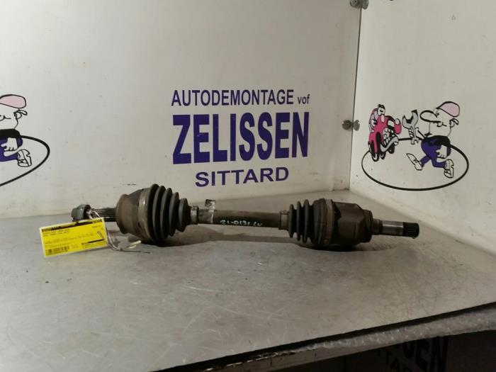 Gebruikte Steekas links-voor Opel Combo 1.3 CDTI 16V ecoFlex Prijs € 105,00 Margeregeling aangeboden door Zelissen V.O.F. autodemontage