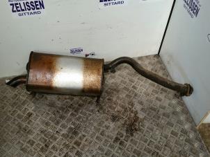 Gebruikte Uitlaat Einddemper Opel Combo 1.3 CDTI 16V ecoFlex Prijs € 36,75 Margeregeling aangeboden door Zelissen V.O.F. autodemontage