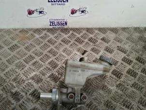 Gebruikte Hoofdremcilinder Suzuki Swift (ZA/ZC/ZD1/2/3/9) 1.3 VVT 16V Prijs € 31,50 Margeregeling aangeboden door Zelissen V.O.F. autodemontage