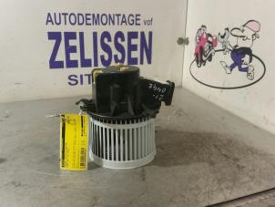 Gebruikte Chaufage Ventilatiemotor Ford Ka II 1.2 Prijs € 52,50 Margeregeling aangeboden door Zelissen V.O.F. autodemontage