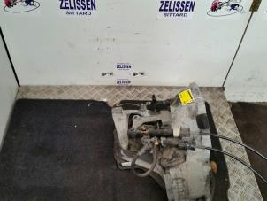 Gebruikte Versnellingsbak Ford Focus C-Max 1.8 16V Prijs € 288,75 Margeregeling aangeboden door Zelissen V.O.F. autodemontage