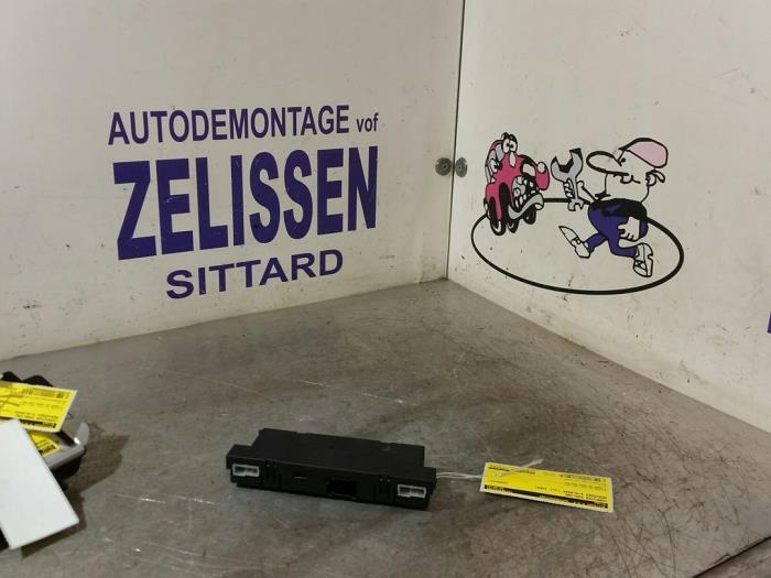 Gebruikte Computer Airco Mercedes S (W220) 5.0 S-500 V8 24V Prijs € 78,75 Margeregeling aangeboden door Zelissen V.O.F. autodemontage