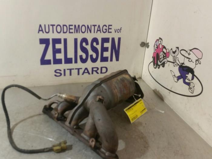 Gebruikte Uitlaatspruitstuk + katalysator Volkswagen Polo III (6N1) 1.4i 60 Prijs op aanvraag aangeboden door Zelissen V.O.F. autodemontage