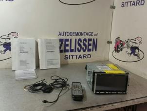 Gebruikte Radio Kia Sorento I (JC) 2.5 CRDi 16V Prijs € 393,75 Margeregeling aangeboden door Zelissen V.O.F. autodemontage