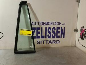 Gebruikte Extra Ruit 4Deurs rechts-achter Mazda 2 (NB/NC/ND/NE) 1.4 16V Prijs € 31,50 Margeregeling aangeboden door Zelissen V.O.F. autodemontage