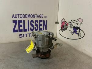 Gebruikte Pomp Airco Fiat Bravo (198A) 1.4 16V Prijs € 141,75 Margeregeling aangeboden door Zelissen V.O.F. autodemontage