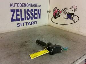 Gebruikte Richtingaanwijzer Schakelaar Citroen Berlingo 1.9 Di Prijs € 26,25 Margeregeling aangeboden door Zelissen V.O.F. autodemontage