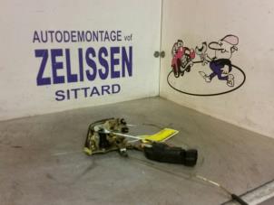 Gebruikte Portierslot Mechaniek 4Deurs links-voor Suzuki Ignis Prijs € 26,25 Margeregeling aangeboden door Zelissen V.O.F. autodemontage