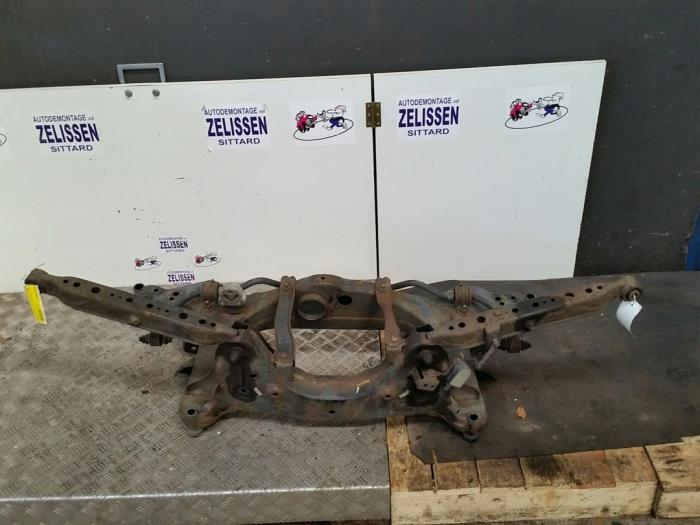 Gebruikte Subframe Nissan Qashqai (J10) 2.0 16V Prijs € 183,75 Margeregeling aangeboden door Zelissen V.O.F. autodemontage