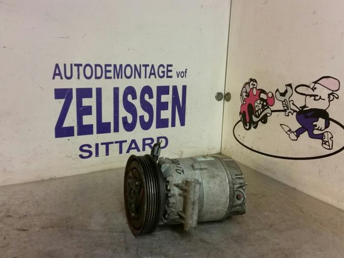 Gebruikte Aircopomp Renault Scénic II (JM) 1.6 16V Prijs € 131,25 Margeregeling aangeboden door Zelissen V.O.F. autodemontage