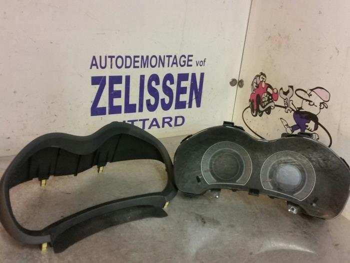 Gebruikte Cockpit Toyota Auris (E15) 1.6 Dual VVT-i 16V Prijs € 141,75 Margeregeling aangeboden door Zelissen V.O.F. autodemontage