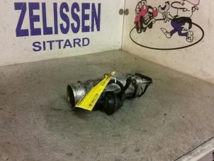 Gebruikte Gasklephuis Audi A6 Avant Quattro (C5) 2.5 TDI V6 24V Prijs € 47,25 Margeregeling aangeboden door Zelissen V.O.F. autodemontage