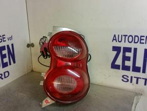 Gebruikte Achterlicht rechts Smart Fortwo Coupé (451.3) 1.0 45 KW Prijs € 52,50 Margeregeling aangeboden door Zelissen V.O.F. autodemontage