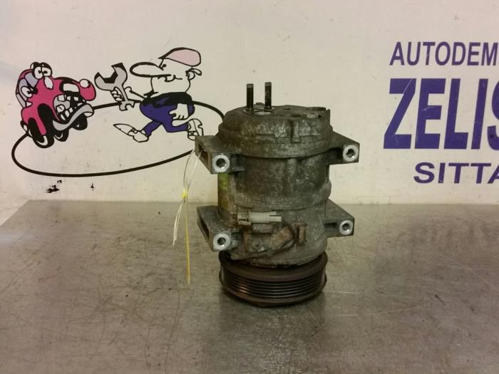Gebruikte Aircopomp Volvo S40 (VS) 2.0 16V Prijs € 131,25 Margeregeling aangeboden door Zelissen V.O.F. autodemontage