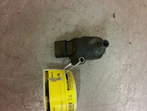 Bobine van een Volkswagen Up! (121) 1.0 12V 60 2014