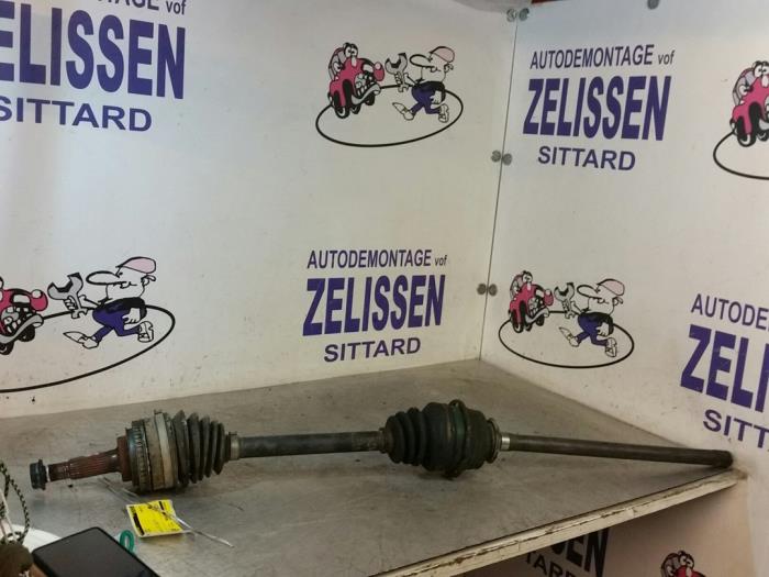 Gebruikte Aandrijfas rechts-voor Lexus RX (L2) 300 V6 24V VVT-i Prijs € 131,25 Margeregeling aangeboden door Zelissen V.O.F. autodemontage