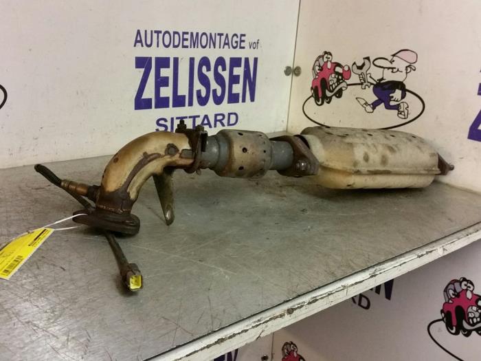Gebruikte Katalysator Kia Carens II (FJ) 1.8i 16V Prijs op aanvraag aangeboden door Zelissen V.O.F. autodemontage