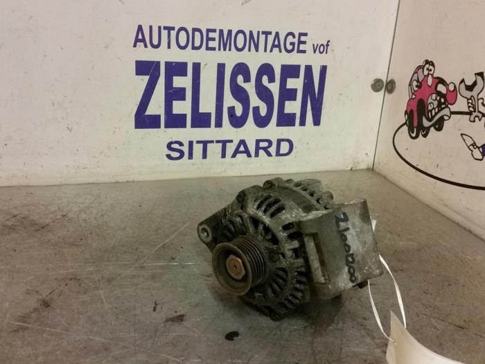 Gebruikte Dynamo Mazda 2 (NB/NC/ND/NE) 1.6 16V Prijs € 42,00 Margeregeling aangeboden door Zelissen V.O.F. autodemontage