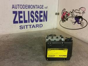 Gebruikte ABS Pomp Volkswagen Golf IV (1J1) 1.6 16V Prijs € 73,50 Margeregeling aangeboden door Zelissen V.O.F. autodemontage