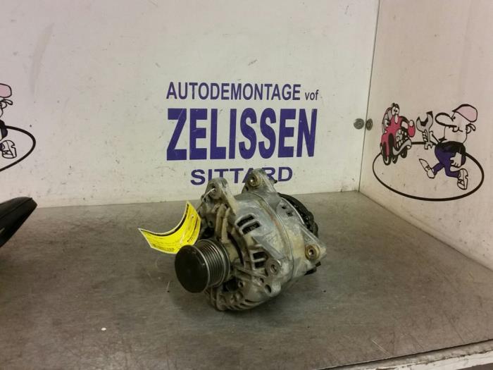Gebruikte Dynamo Volkswagen Eos (1F7/F8) 2.0 TFSI 16V Prijs € 47,25 Margeregeling aangeboden door Zelissen V.O.F. autodemontage