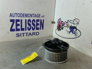 Gebruikte Kachel Ventilatiemotor Toyota Corolla (E11) 1.6 16V Prijs € 31,50 Margeregeling aangeboden door Zelissen V.O.F. autodemontage