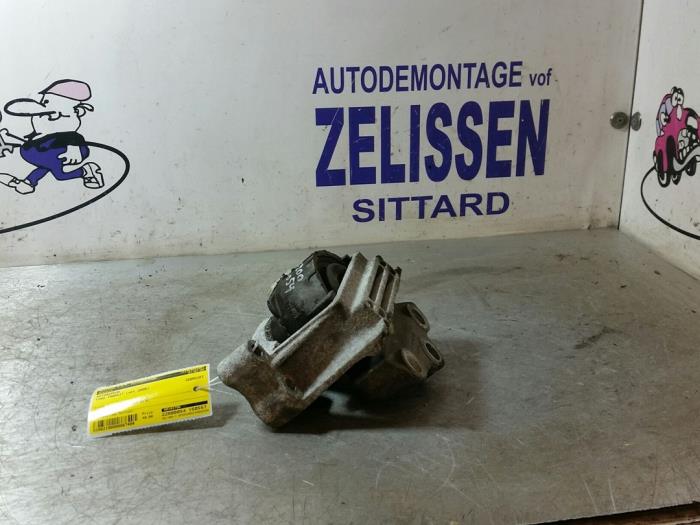 Gebruikte Motorsteun Ford Transit 2.2 TDCi 16V Prijs € 42,00 Margeregeling aangeboden door Zelissen V.O.F. autodemontage