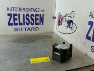 Gebruikte Bobine Volkswagen Polo III (6N2) 1.4 16V 75 Prijs € 26,25 Margeregeling aangeboden door Zelissen V.O.F. autodemontage