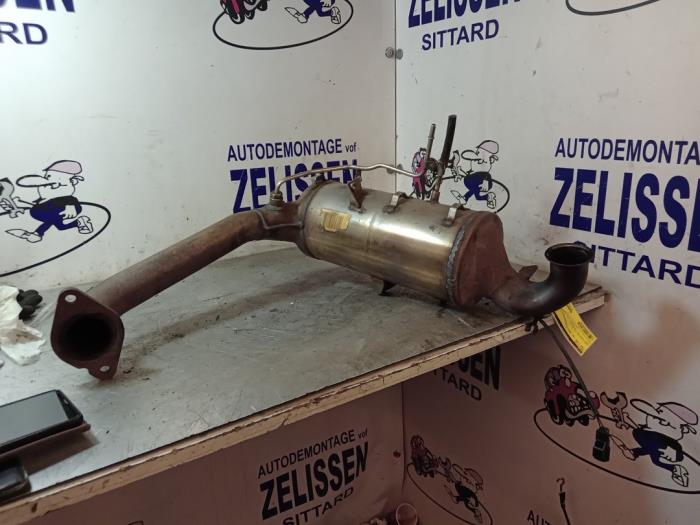 Gebruikte Roetfilter Ford C-Max (DM2) 2.0 TDCi 16V Prijs op aanvraag aangeboden door Zelissen V.O.F. autodemontage