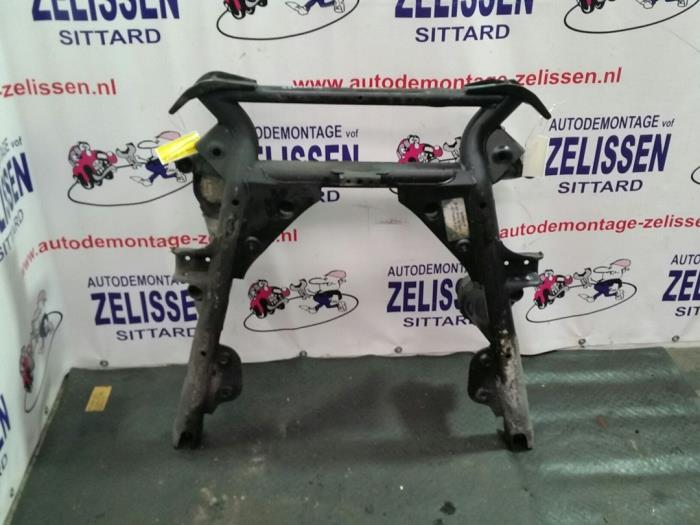 Gebruikte Subframe BMW X5 (E53) 3.0 24V Prijs € 210,00 Margeregeling aangeboden door Zelissen V.O.F. autodemontage
