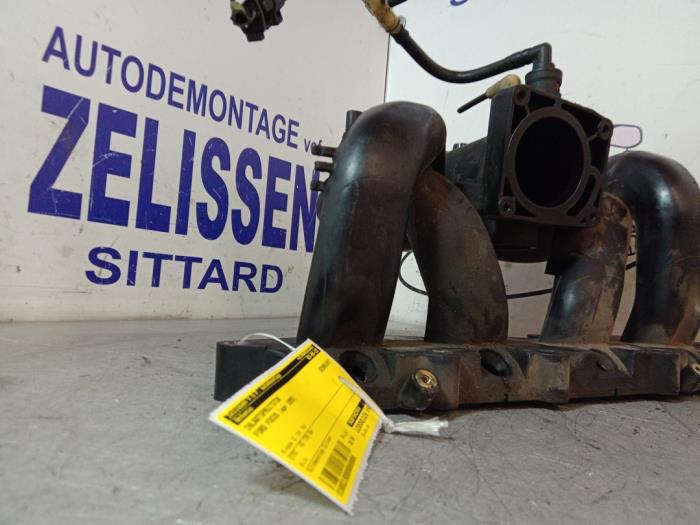 Gebruikte Spruitstuk Inlaat Ford Focus 1 Wagon 1.8 16V Prijs € 31,50 Margeregeling aangeboden door Zelissen V.O.F. autodemontage