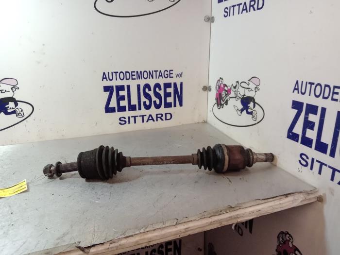 Gebruikte Steekas links-voor Smart Forfour (454) 1.0 12V Prijs € 36,75 Margeregeling aangeboden door Zelissen V.O.F. autodemontage