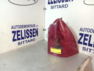 Gebruikte Achterlicht rechts Peugeot 307 SW (3H) 2.0 16V Prijs € 31,50 Margeregeling aangeboden door Zelissen V.O.F. autodemontage