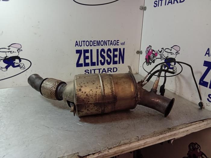 Gebruikte Roetfilter BMW 3 serie Touring (E91) 318d 16V Prijs € 1.312,50 Margeregeling aangeboden door Zelissen V.O.F. autodemontage