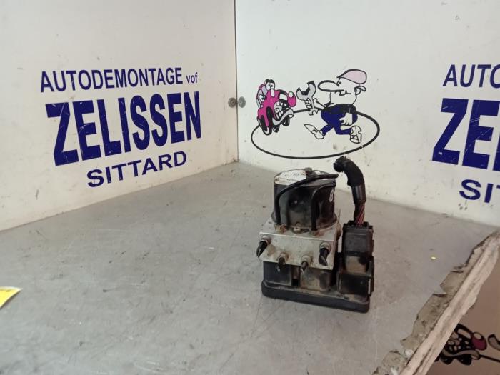 Gebruikte ABS Pomp Ford Focus 2 1.6 16V Prijs € 105,00 Margeregeling aangeboden door Zelissen V.O.F. autodemontage