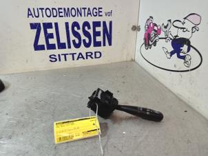 Gebruikte Ruitenwis Schakelaar Opel Agila (B) 1.2 16V Prijs € 21,00 Margeregeling aangeboden door Zelissen V.O.F. autodemontage