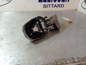 Gebruikte Motorrubber Ford Focus 3 1.6 Ti-VCT 16V 125 Prijs € 42,00 Margeregeling aangeboden door Zelissen V.O.F. autodemontage