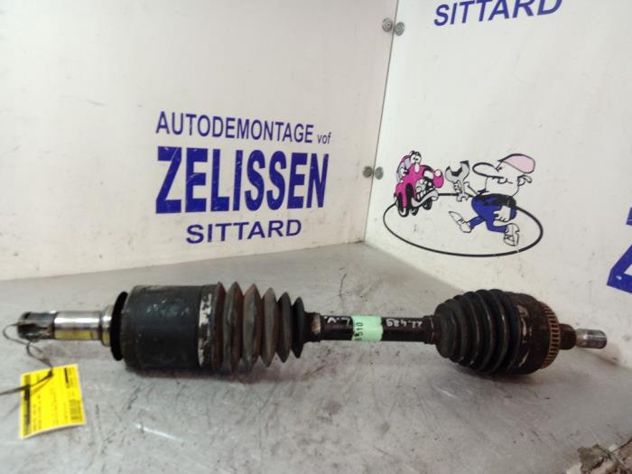 Gebruikte Steekas links-voor Mercedes ML I (163) 270 2.7 CDI 20V Prijs € 78,75 Margeregeling aangeboden door Zelissen V.O.F. autodemontage