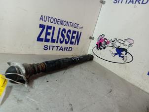 Gebruikte Schokdemper links-achter Volkswagen Jetta IV (162/16A) 1.4 TSI 122 16V Prijs € 42,00 Margeregeling aangeboden door Zelissen V.O.F. autodemontage