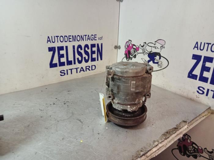 Gebruikte Pomp Airco Toyota Celica (ZZT230/231) 1.8 16V VVTL-i TS Prijs € 152,25 Margeregeling aangeboden door Zelissen V.O.F. autodemontage