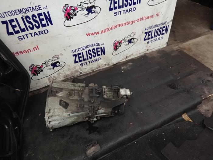 Gebruikte Versnellingsbak Mercedes SLK (R170) 2.3 230 K 16V Prijs € 525,00 Margeregeling aangeboden door Zelissen V.O.F. autodemontage