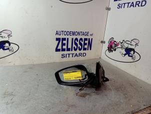 Gebruikte Buitenspiegel links Fiat Stilo (192A/B) 2.4 20V Abarth 3-Drs. Prijs € 36,75 Margeregeling aangeboden door Zelissen V.O.F. autodemontage