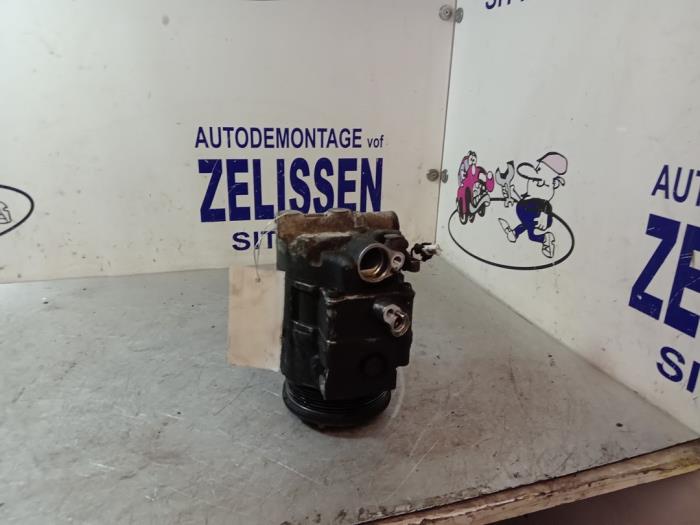 Gebruikte Aircopomp Mercedes S (W220) 3.2 S-320 18V Prijs € 152,25 Margeregeling aangeboden door Zelissen V.O.F. autodemontage