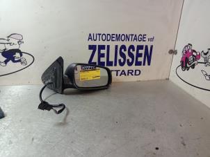 Gebruikte Spiegel Buiten rechts Seat Toledo Prijs € 42,00 Margeregeling aangeboden door Zelissen V.O.F. autodemontage