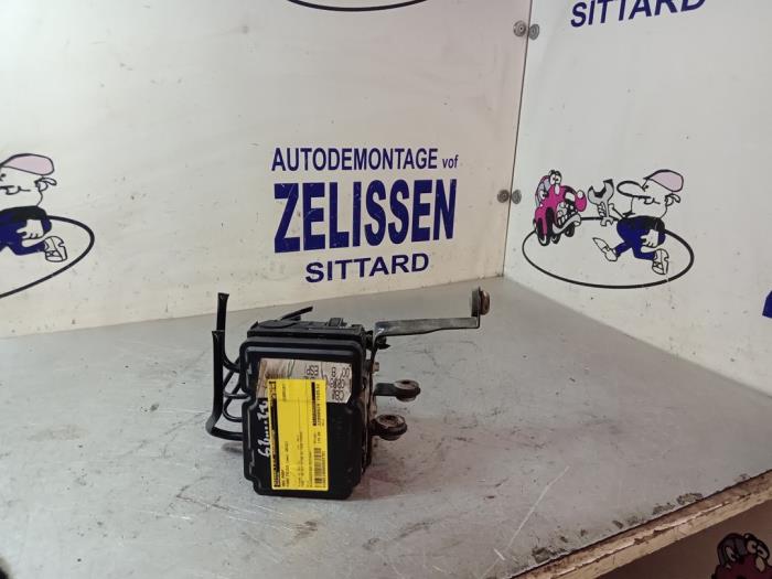 Gebruikte ABS Pomp Ford Focus 3 1.6 TDCi Prijs € 183,75 Margeregeling aangeboden door Zelissen V.O.F. autodemontage