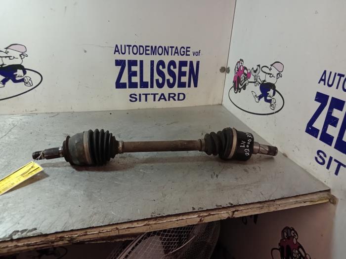 Gebruikte Steekas links-voor Mini Mini (R56) 1.6 16V One Prijs € 78,75 Margeregeling aangeboden door Zelissen V.O.F. autodemontage